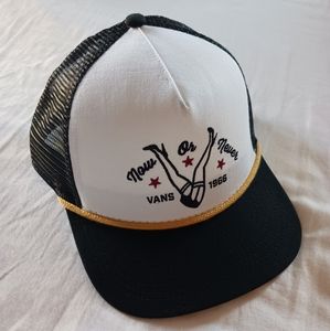 Vans Trucker Hat
